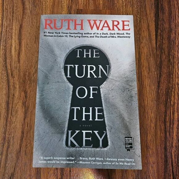 4 for $50 🎃 The Turn of The Key by Ruth Ware Paperback Book - Picture 1 of 4